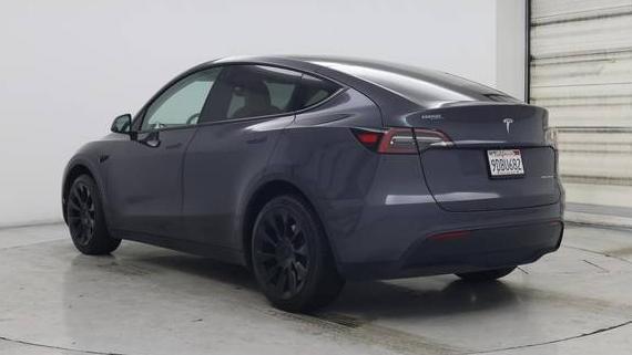 TESLA MODEL Y 2022 7SAYGDEE5NF558738 image